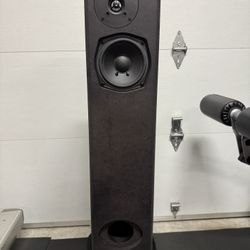 Definitive Technology BP6B Floor Standing Speakers (Pair)