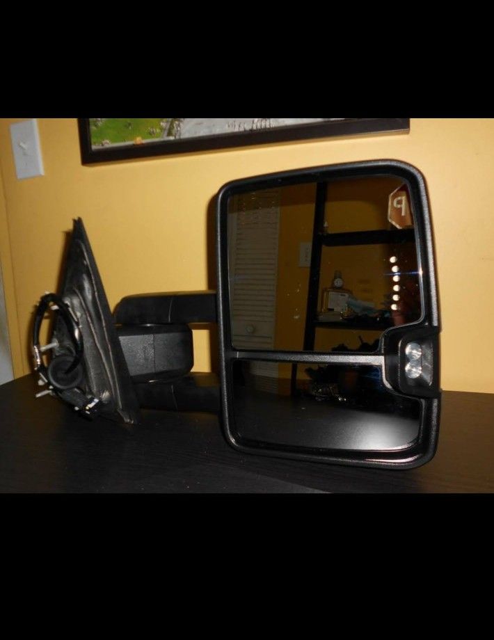 GMC Sierra 1500HD 2500HD 3500HD Mirror