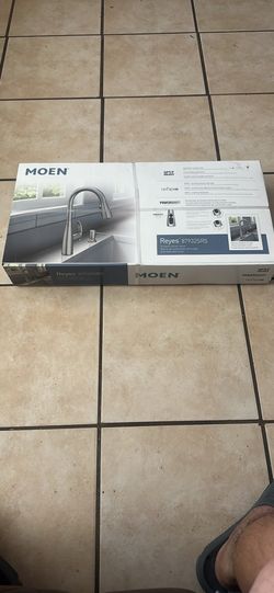 Llave para lavatrastes moen nueva
