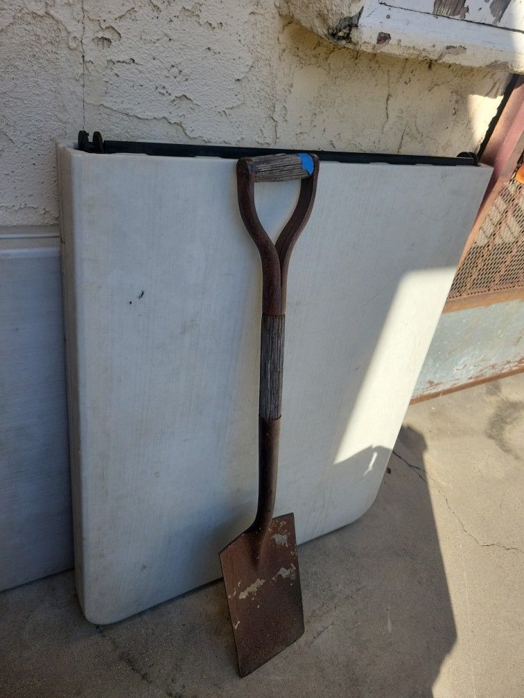 Shovels