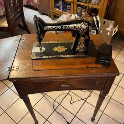 Vintage Sewing Machine