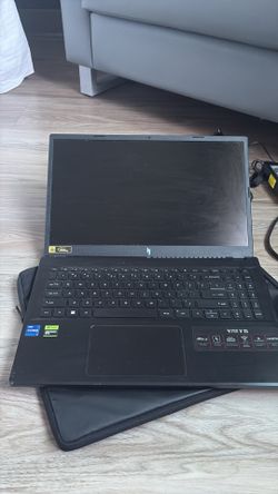 Acer Nitro V15 Geforce Rtx 4050 laptop