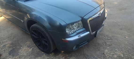 2004 Chrysler 300
