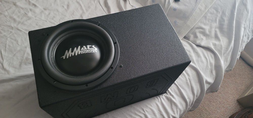 MMats Monster 10" Sub With Box.