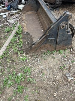 Cat 4in1 Bucket