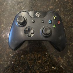 Xbox Game Controllers 