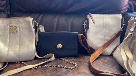 4 Coach Crossbody For $100 or $30 each