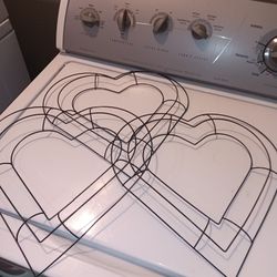 DIY 3 Wire Wreath Hearths 