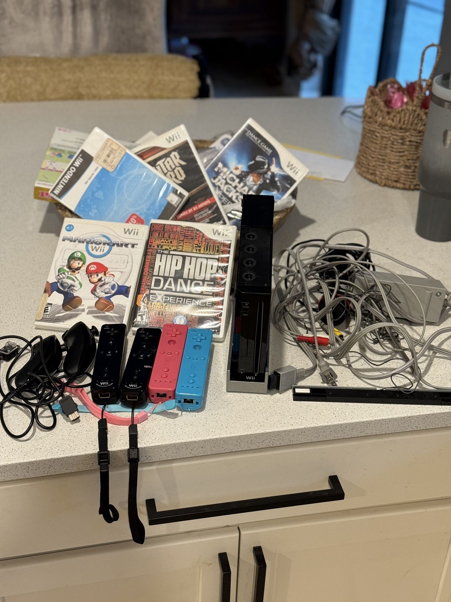 Nintendo Wii With 5 Games