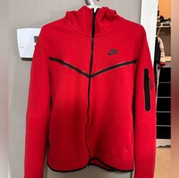 Red Nike tech