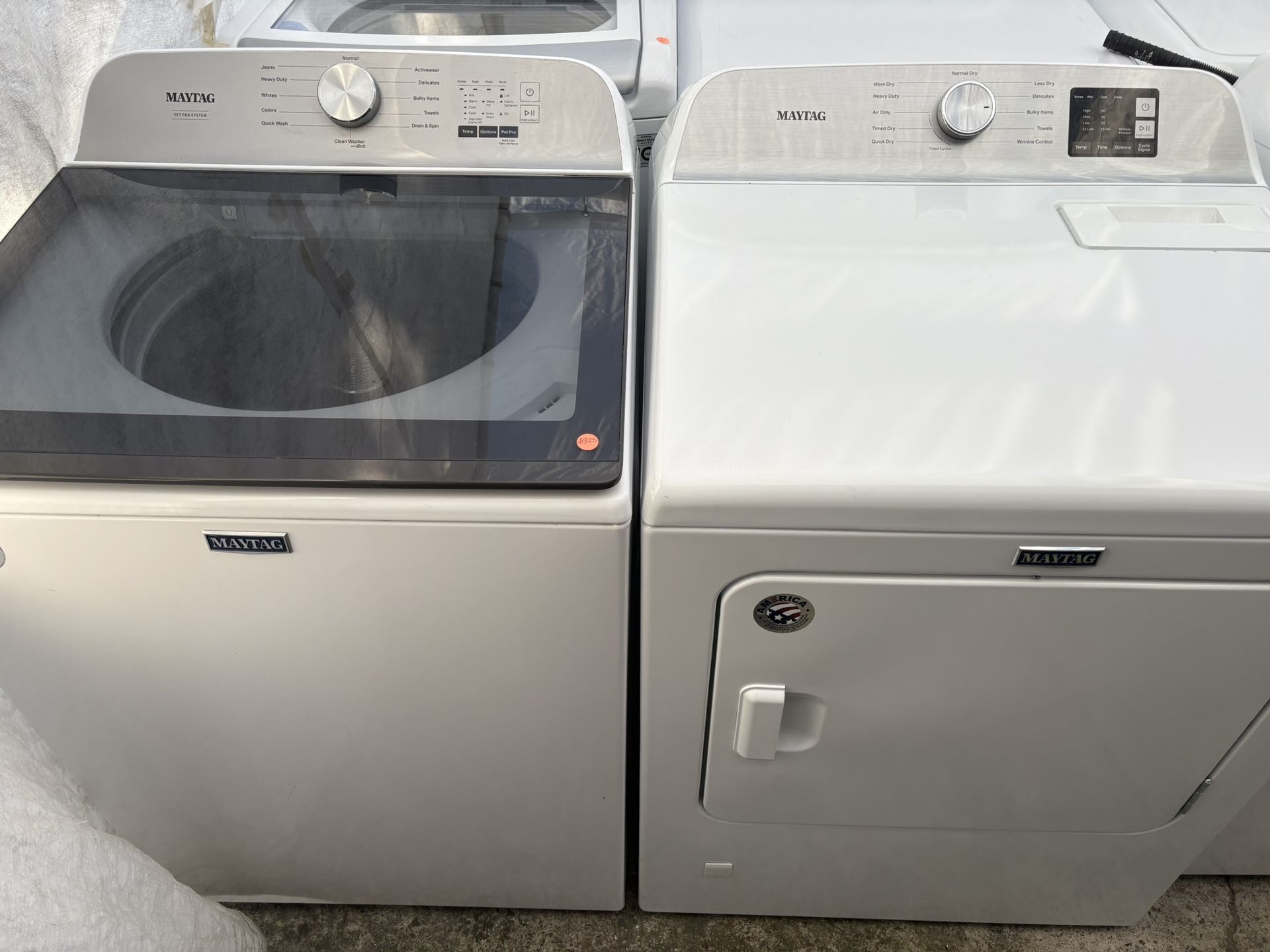 Newer Maytag Washer Dryer Gas Set