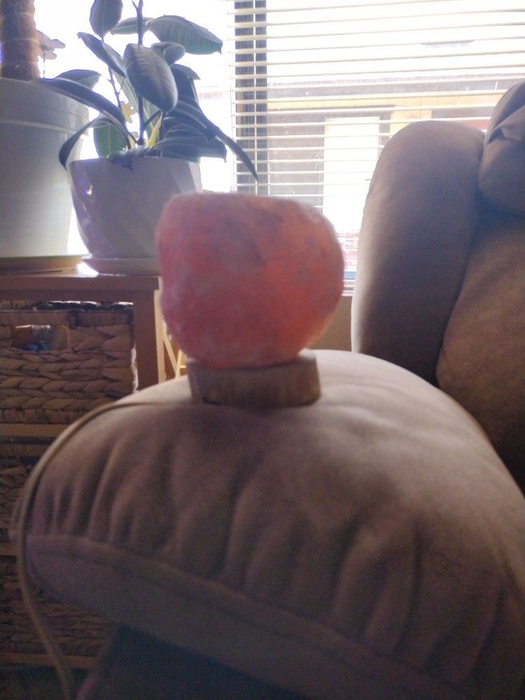 Himalayan Salt Lamp