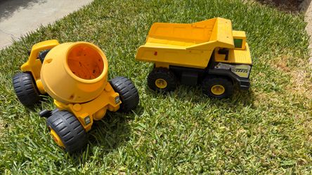 Classic Tonka Trucks 1Metal Tonka. One Little Tikes