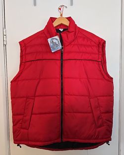 Vtg. Marlboro Puffie Men's XL Red Vest Full Zip NWT 3003 Rare Fine!