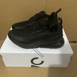 Nike Air Max 270
