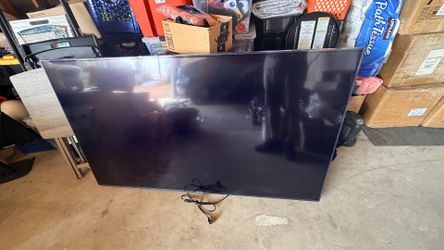 11/2024/LG 65” 4K Smart TV + Wall Mount – $300
