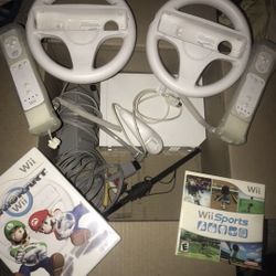 Mario Kart Wii With Controller Wheel Nintendo Wii Used