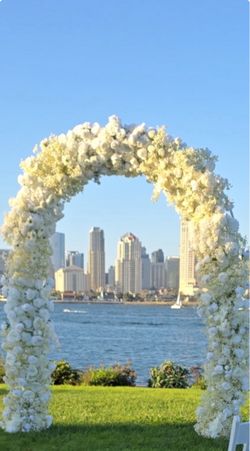 Flower arch!!