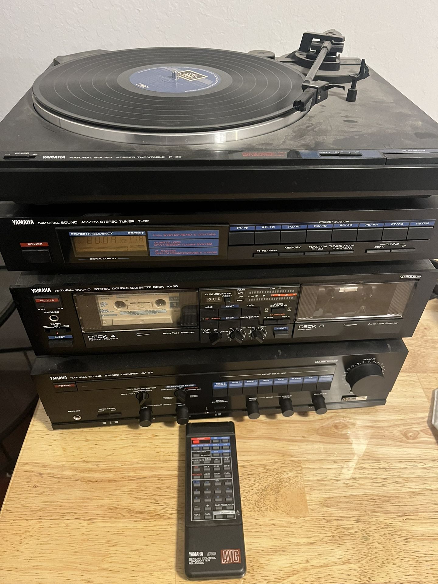 Yamaha home stereo