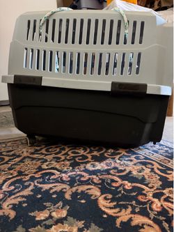 Dog carrier/ cage/crate 20”H x 30”L