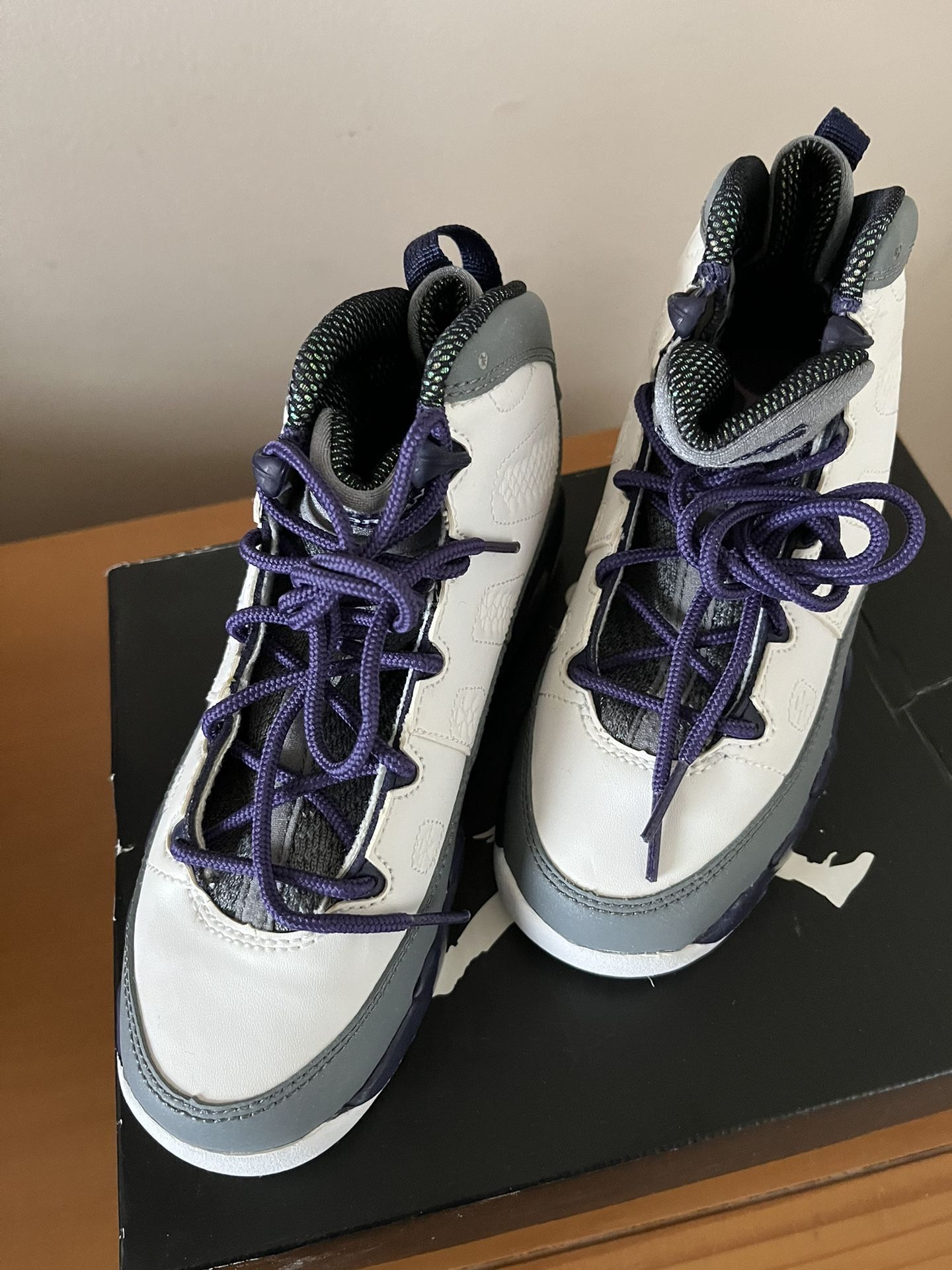 They are Brand New Shoes For little Girls The Size Is 13 There Jordan Shoes 