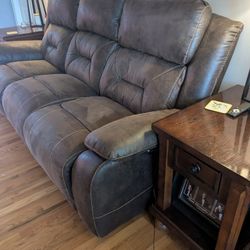 Electric Reclining Couch