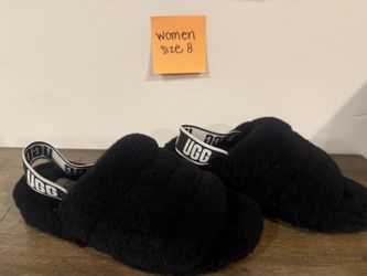 UGG slippers size 8