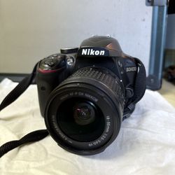Nikon D3400 