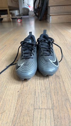 Soccer cleats NEED GONE!!!!
