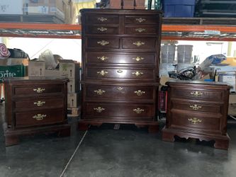 Bedroom set