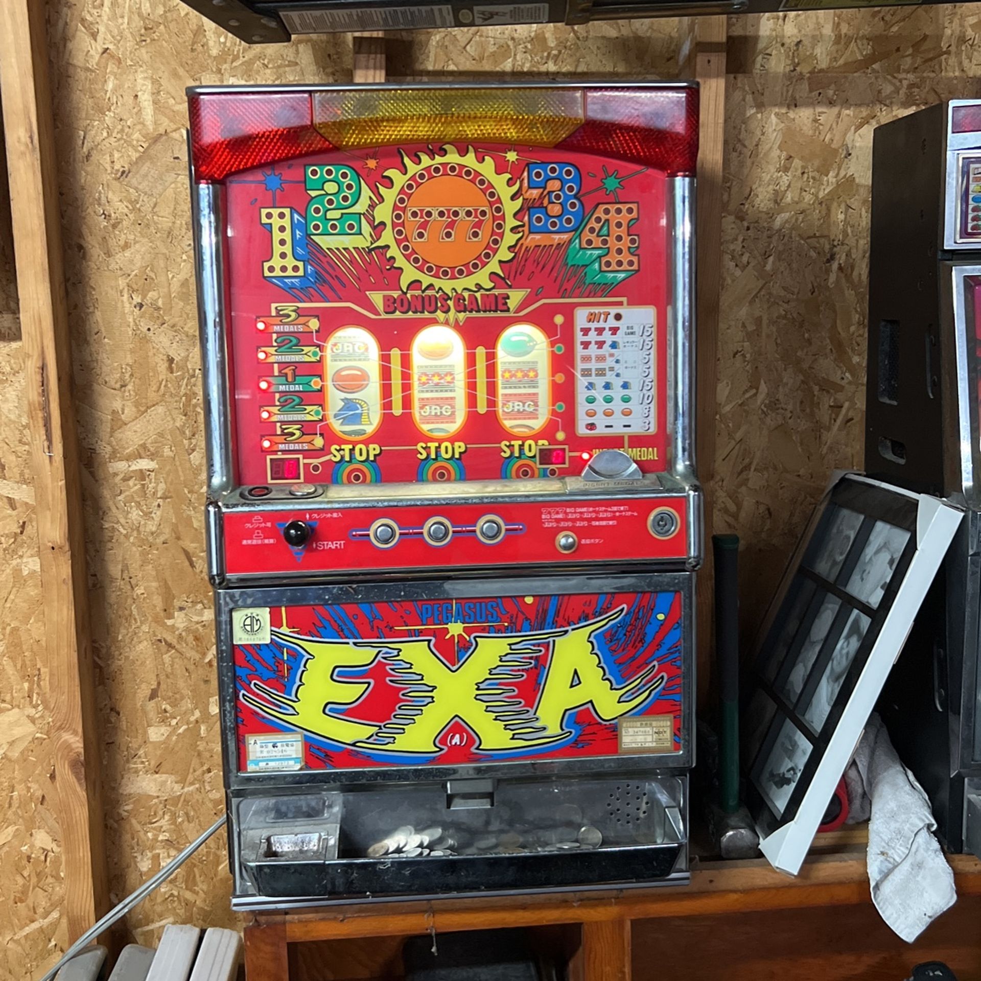 Vintage Slot Machines 