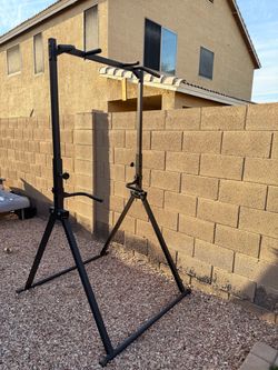 Pull up bar
