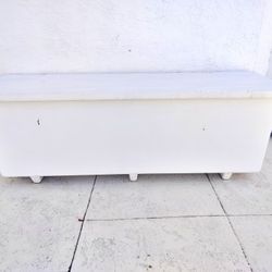 7 Foot Deck Fiberglass Storage Box 