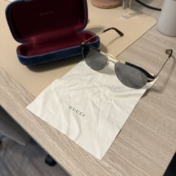 Women’s Gucci Sunglasses