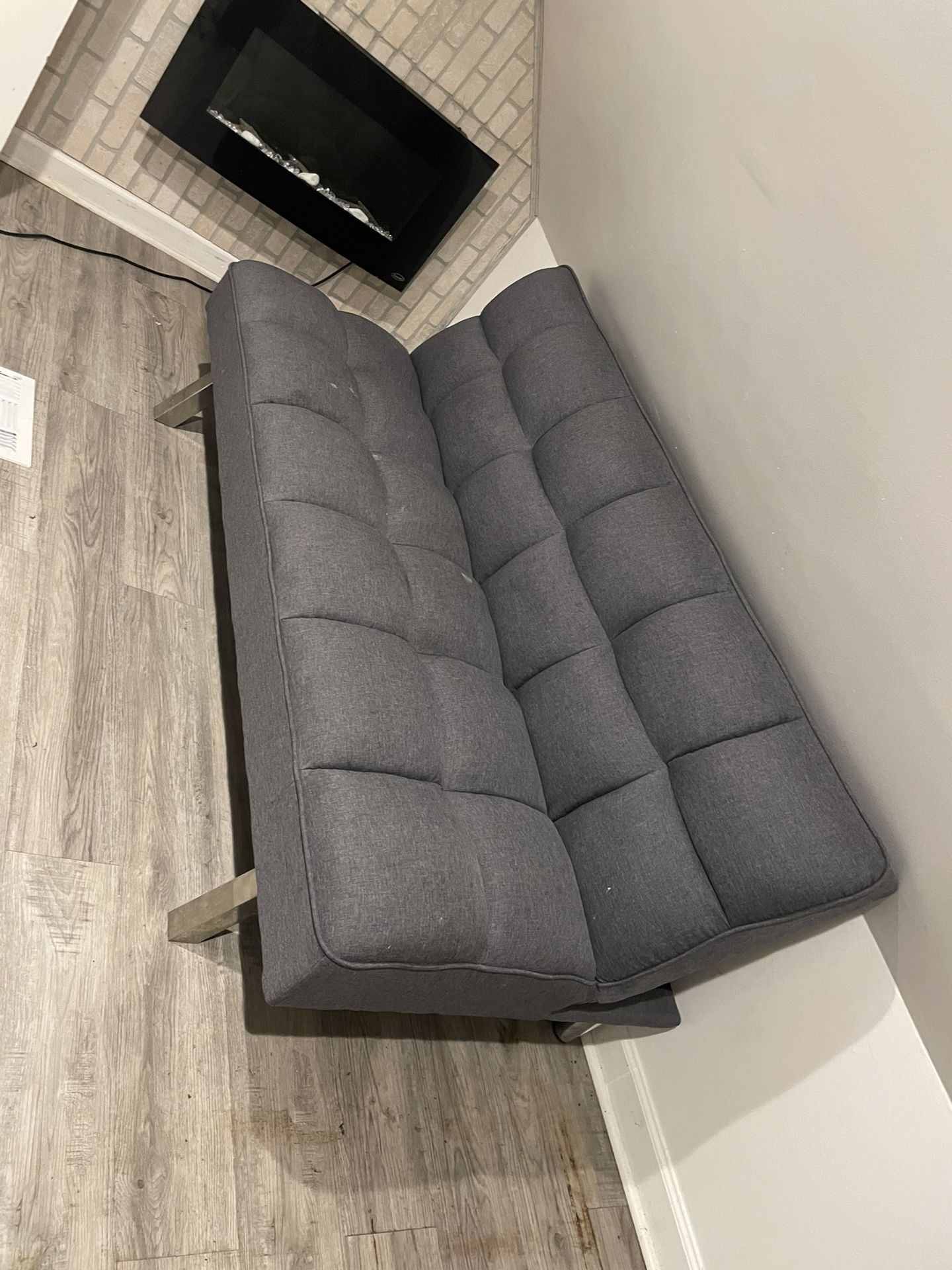 Gray Futon 