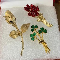 Broches Diferentes Modelos Joyería Antigua Cada Uno 