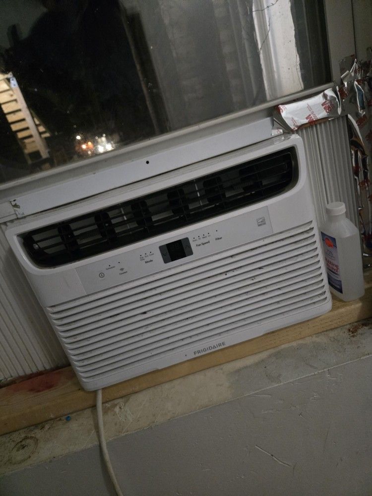 10,000 & 8000 Btu Air Conditioner For Sale
