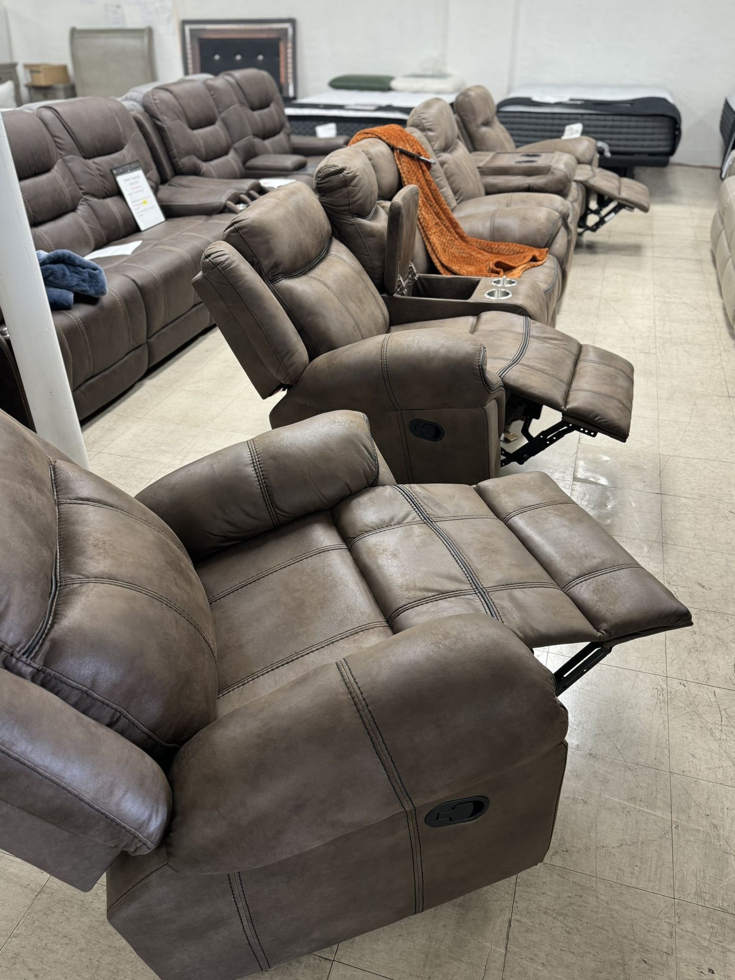🔥Sofa Sectional 🔥 Couch, Furniture, Recliners