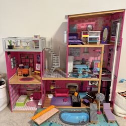Barbie House 