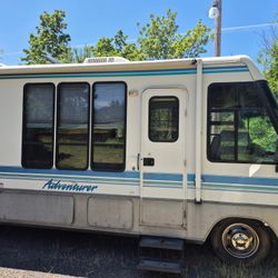 1995 Winnebago adventurer 