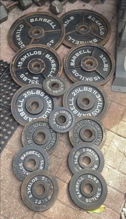 SET  OF  OLYMPIC  PLATES  (PAIRS OF)  :45s  35s  25s  10s  5s  2.5s