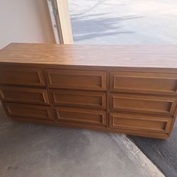 9 Drawer Dresser