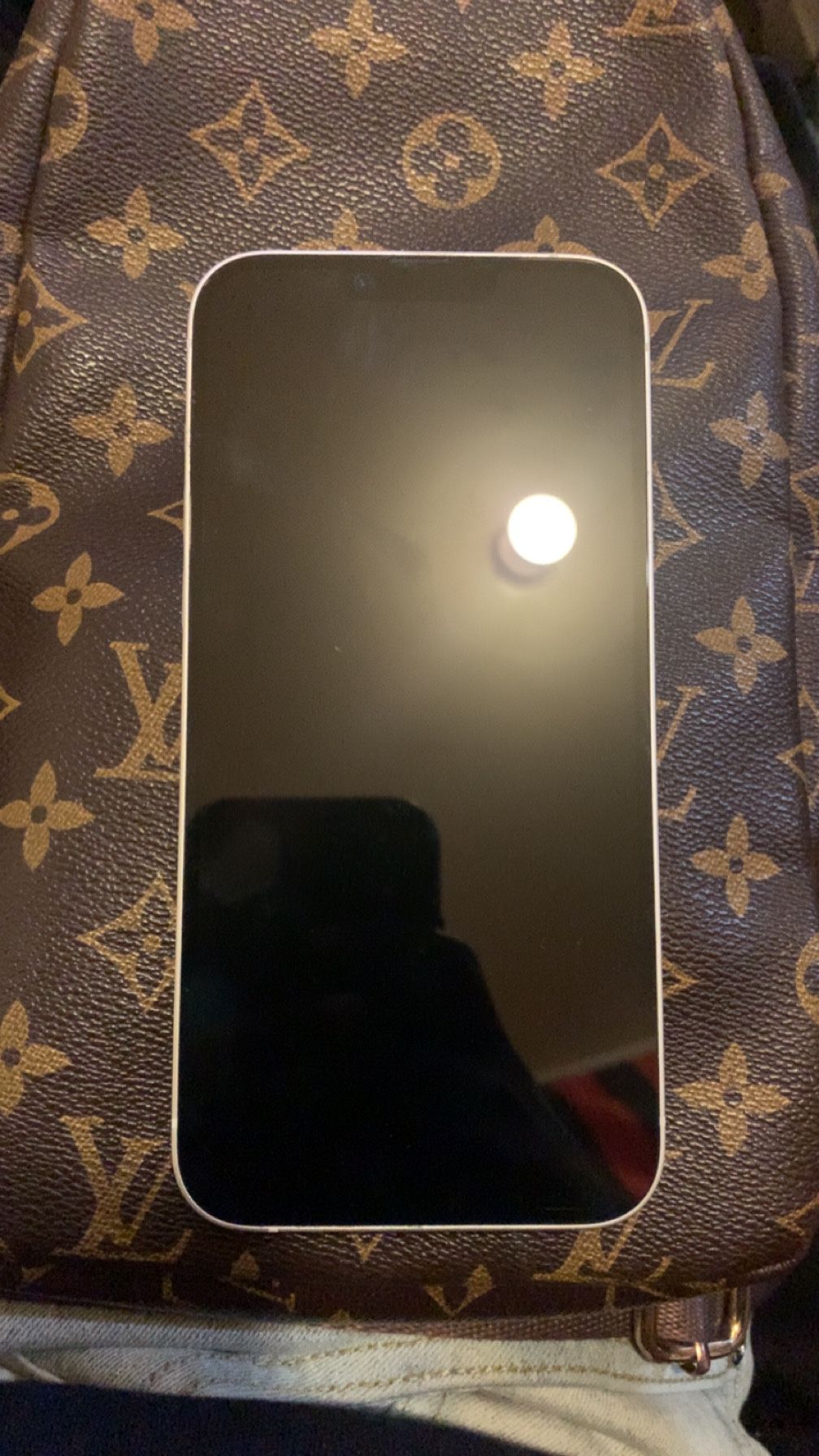 iPhone 14 Locked