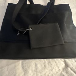 Beautiful Purse With Change Purse 