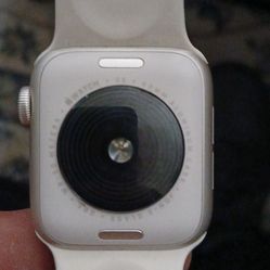 Iwatch 16 Apple Watch And Charger