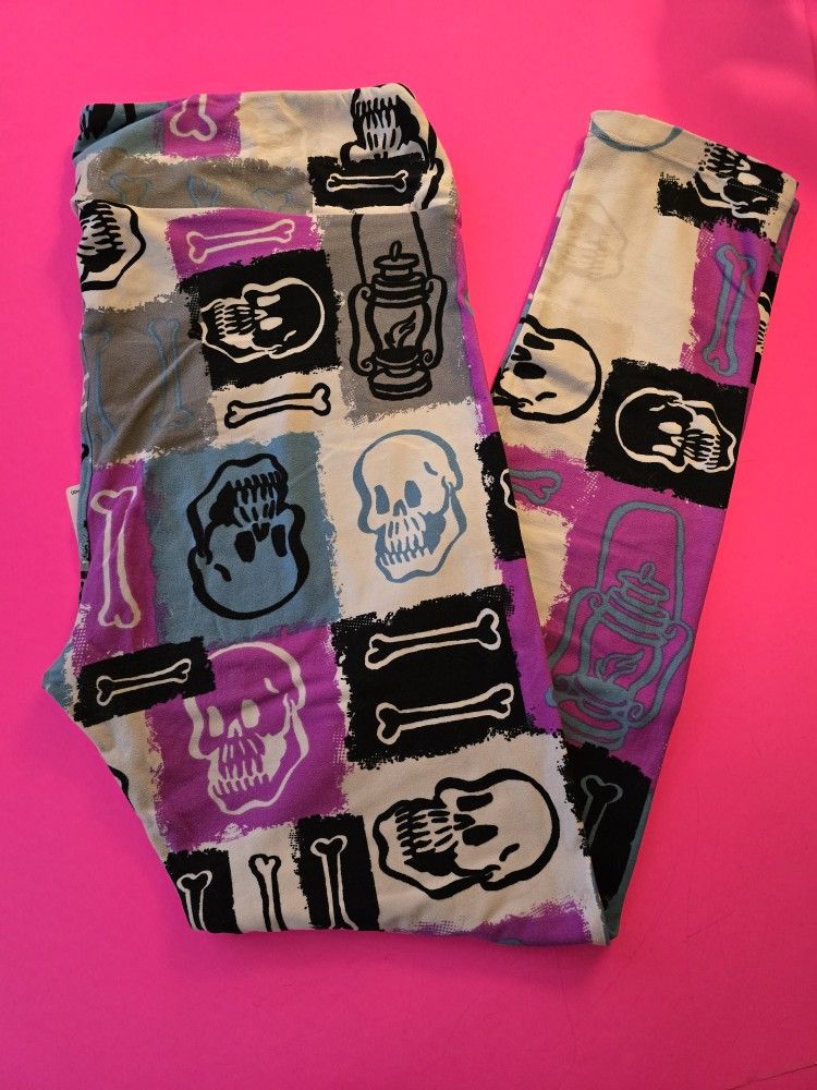 LulaRoe Halloween Leggings Size TC. Skull & Bone Design