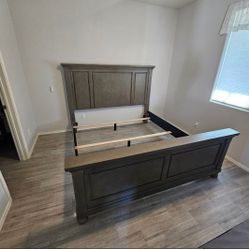 Like New King Bed Frame Grey 