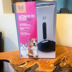 Automatic Pet Feeder