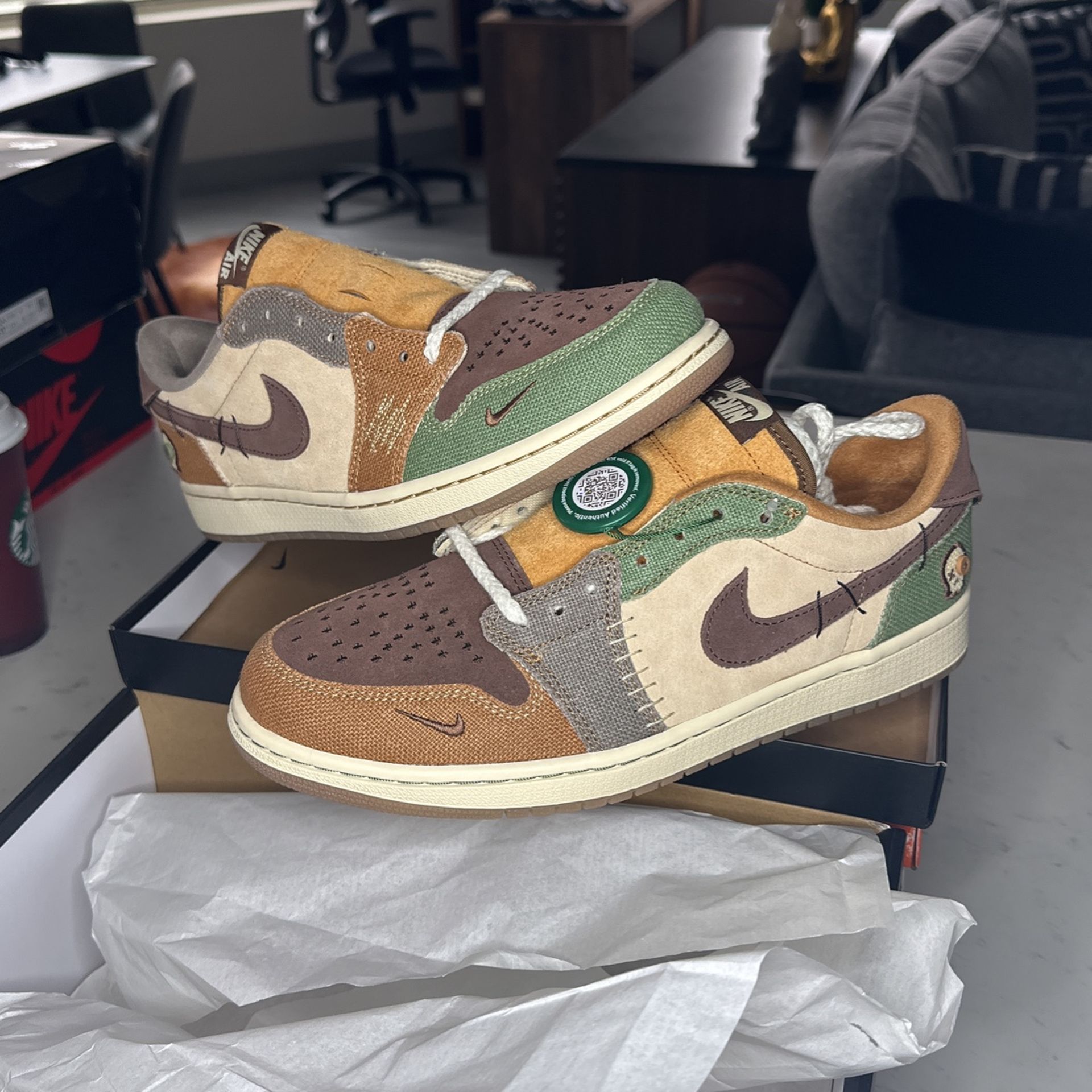 Air Jordan Retro Low OG Zion Williamson Voodoo