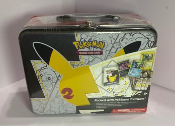 Pokémon TCG Collector Chest Tin